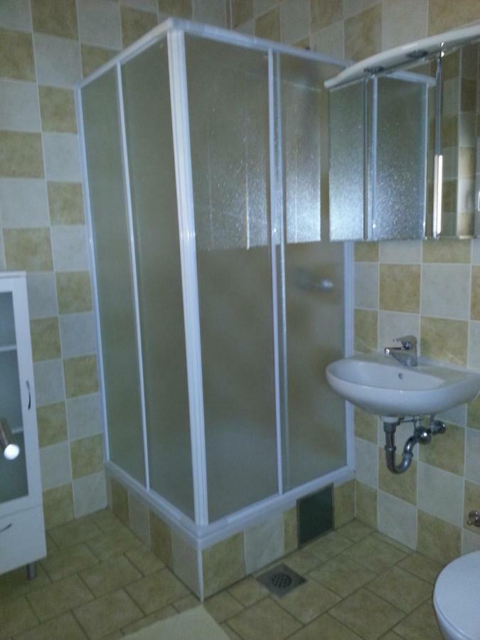 ביוגראד נה מורו Villa Dora מראה חיצוני תמונה